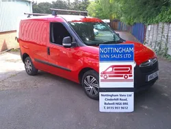 Red Used 2013 Vauxhall Combo MPV | £4,695 (Expensive)