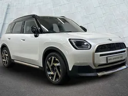 White Used 2024 Mini Countryman Exclusive SUV | £31,500 (Fair price)