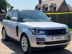 Silver Used 2014 Land Rover Range Rover Vogue SE SUV | £17,995 (Fair price)