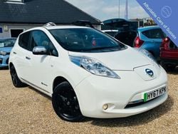 White Used 2017 Nissan Leaf Black Edition Hatchback | £5,495 (Fair price)
