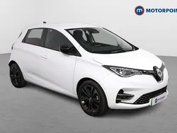 White Used 2023 Renault Zoe Iconic Hatchback | £11,799 (Fair price)
