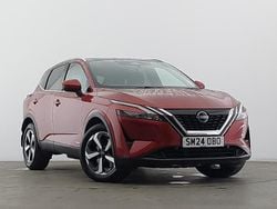 Red Used 2024 Nissan Qashqai N-Connecta SUV | £22,698 (Good price)
