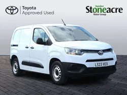 White Used 2023 Toyota Proace Active Van | £15,600 (Fair price)