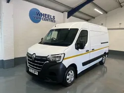 White Used 2023 Renault Master Business Van | £16,990 (Good price)