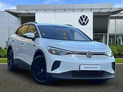 White Used 2022 VW ID.4 Pure SUV | £18,642 (Fair price)
