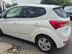 White Used 2014 Hyundai ix20 Active MPV | £5,495 (Fair price)