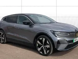 Used 2024 Renault Mégane Komfort Hatchback | £22,995 (Fair price)