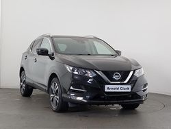 Black Used 2018 Nissan Qashqai N-Connecta SUV | £10,998 (Fair price)