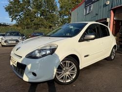 White Used 2012 Renault Clio IV Dynamique Hatchback | £2,220 (Super price)