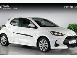 Used 2025 Toyota Yaris Hybrid Hatchback | £16,950 (Super price)