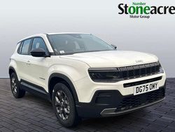 White New 2025 Jeep Avenger Longitude SUV | £20,995 (Fair price)