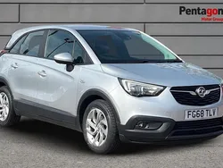 Silver Used 2018 Vauxhall Crossland X SUV | £8,995 (Fair price)