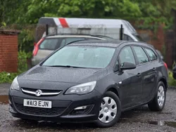 Black Used 2013 Vauxhall Astra S Estate | £1,595 (Good price)