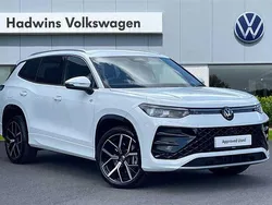White Used 2025 VW Tayron R-line SUV | £40,995 (Fair price)