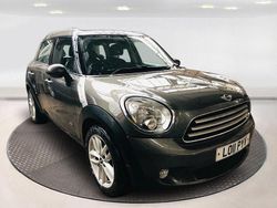 Grey Used 2011 Mini Cooper D Countryman SUV | £5,749 (Fair price)