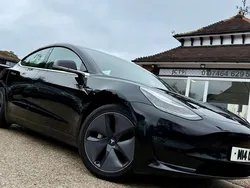 Black Used 2019 Tesla Model 3 Standard Range Sedan | £13,989 (Fair price)