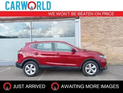 Red Used 2021 Nissan Qashqai Acenta Premium SUV | £13,397 (Super price)