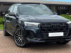 Blue Used 2025 Audi Q7 Comfort SUV | £73,980