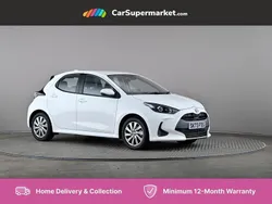 White Used 2023 Toyota Yaris Hybrid Hatchback | £16,876 (Good price)