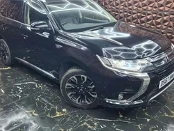 Used 2018 Mitsubishi Outlander P-HEV Estate | £8,999 (Good price)