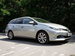 Grey Used 2016 Toyota Auris Estate | £11,995 (Expensive)