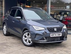 Grey New 2024 Seat Arona FR SUV | £18,490 (Good price)
