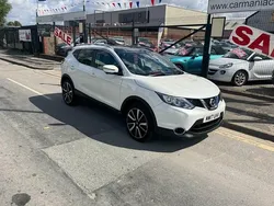 White Used 2017 Nissan Qashqai Tekna SUV | £7,995 (Good price)