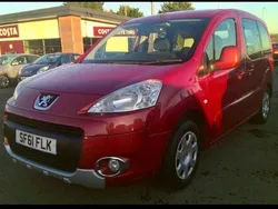 Red Used 2011 Peugeot Partner Tepee S MPV | £6,495 (Expensive)