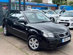 Black Used 2011 Kia Rio 2 Hatchback | £1,980 (Good price)