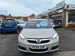 Beige Used 2006 Vauxhall Vectra Hatchback | £2,695