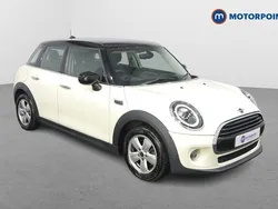 White Used 2020 Mini Cooper Classic Hatchback | £12,949 (Fair price)
