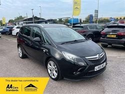 Black Used 2015 Vauxhall Zafira SRi MPV | £5,495 (Fair price)