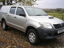 Used 2013 Toyota HiLux Pickup | £13,500 (Expensive)
