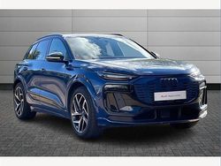 Blue Used 2025 Audi e-tron Performance SUV | £63,995