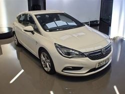 White Used 2017 Vauxhall Astra SRi Hatchback | £5,450 (Fair price)