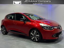 Red Used 2013 Renault Clio IV Dynamique Hatchback | £4,100 (Fair price)