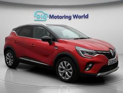 Red Used 2020 Renault Captur Version S SUV | £12,100 (Fair price)