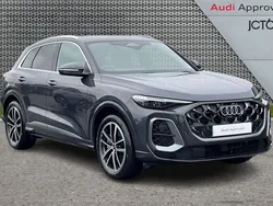 Grey Used 2025 Audi Q5 Advanced SUV | £54,289 (Expensive)
