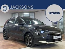 Grey Used 2023 Kia Niro SUV | £17,500 (Good price)