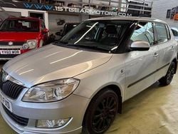 Silver Used 2011 Skoda Fabia Elegance Hatchback | £2,175 (Super price)