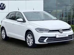 White Used 2022 VW Polo Style Hatchback | £16,630 (Fair price)