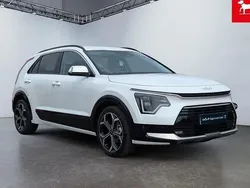 White Used 2024 Kia Niro 3 SUV | £26,995 (Expensive)