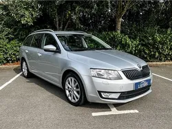 Silver Used 2014 Skoda Octavia Elegance Estate | £8,450 (Super price)