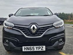 Black Used 2015 Renault Kadjar Dynamique SUV | £5,195 (Fair price)
