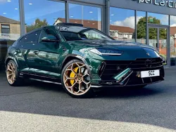 Green Used 2023 Lamborghini Urus SUV | £224,995