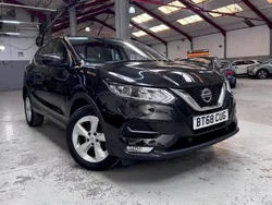 Black Used 2018 Nissan Qashqai Acenta Premium SUV | £9,790 (Good price)