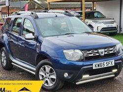 Used 2016 Dacia Duster Lauréate Estate | £5,990 (Fair price)