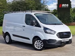 White Used 2018 Ford Transit Custom Trend Van | £8,995 (Super price)
