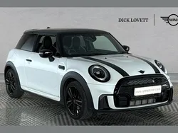 White Used 2023 Mini Cooper Hatch Hatchback | £24,876 (Expensive)