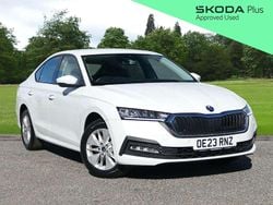 Moon white metallic Used 2023 Skoda Octavia SE Technology Hatchback | £18,995 (Fair price)
